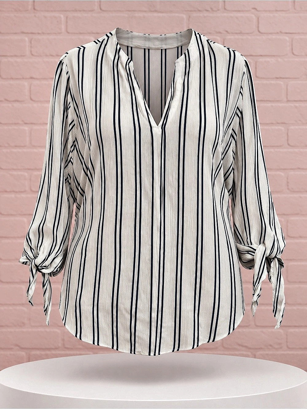 Michael Kors Striped Woven Tie-Sleeve Blouse White & Blue 1X